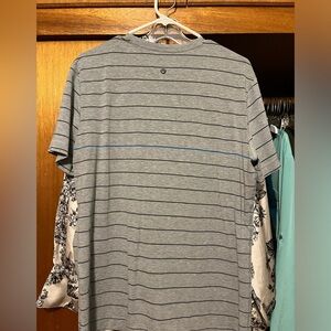 Lululemon Mens striped short sleeve v-neck tee shirt